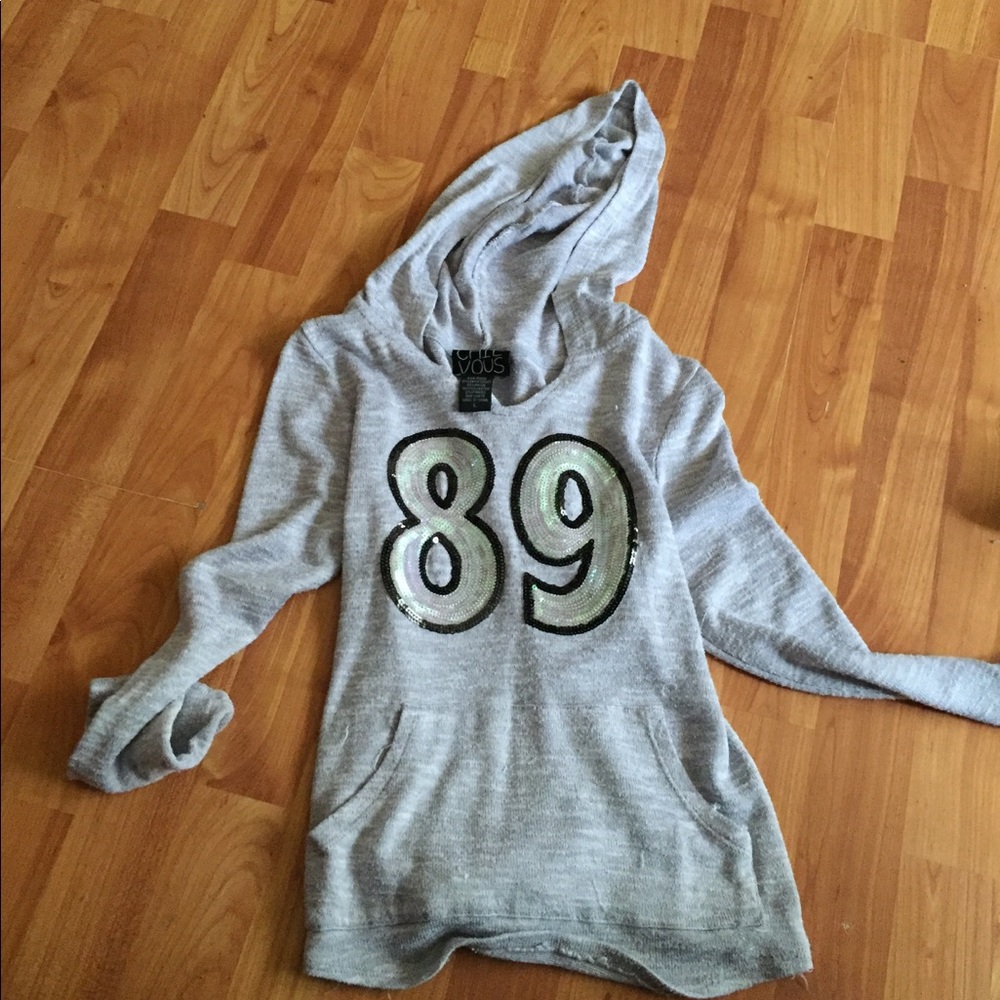 89 sweater